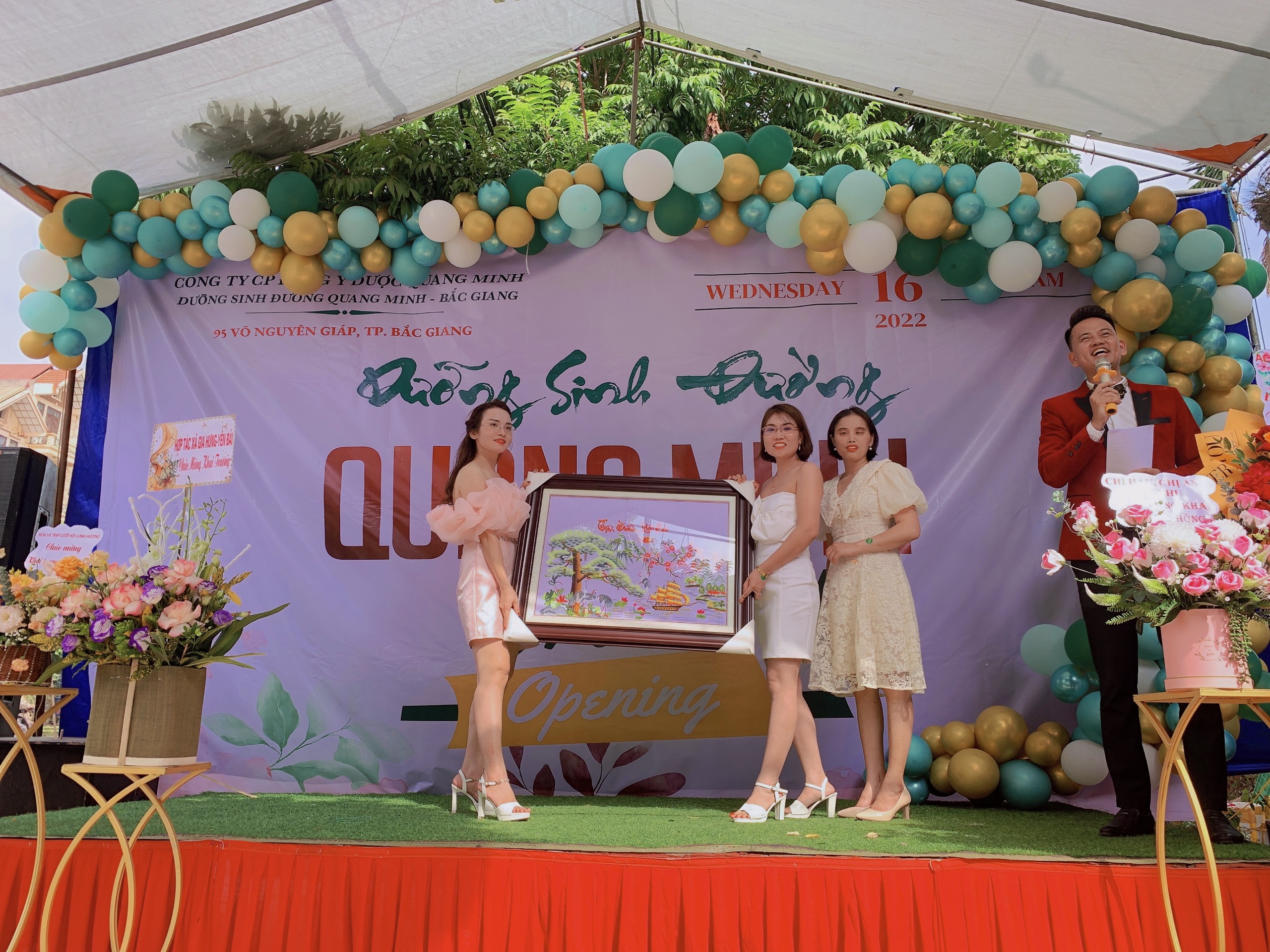 khai trương Dưỡng Sinh Đường Quang Minh