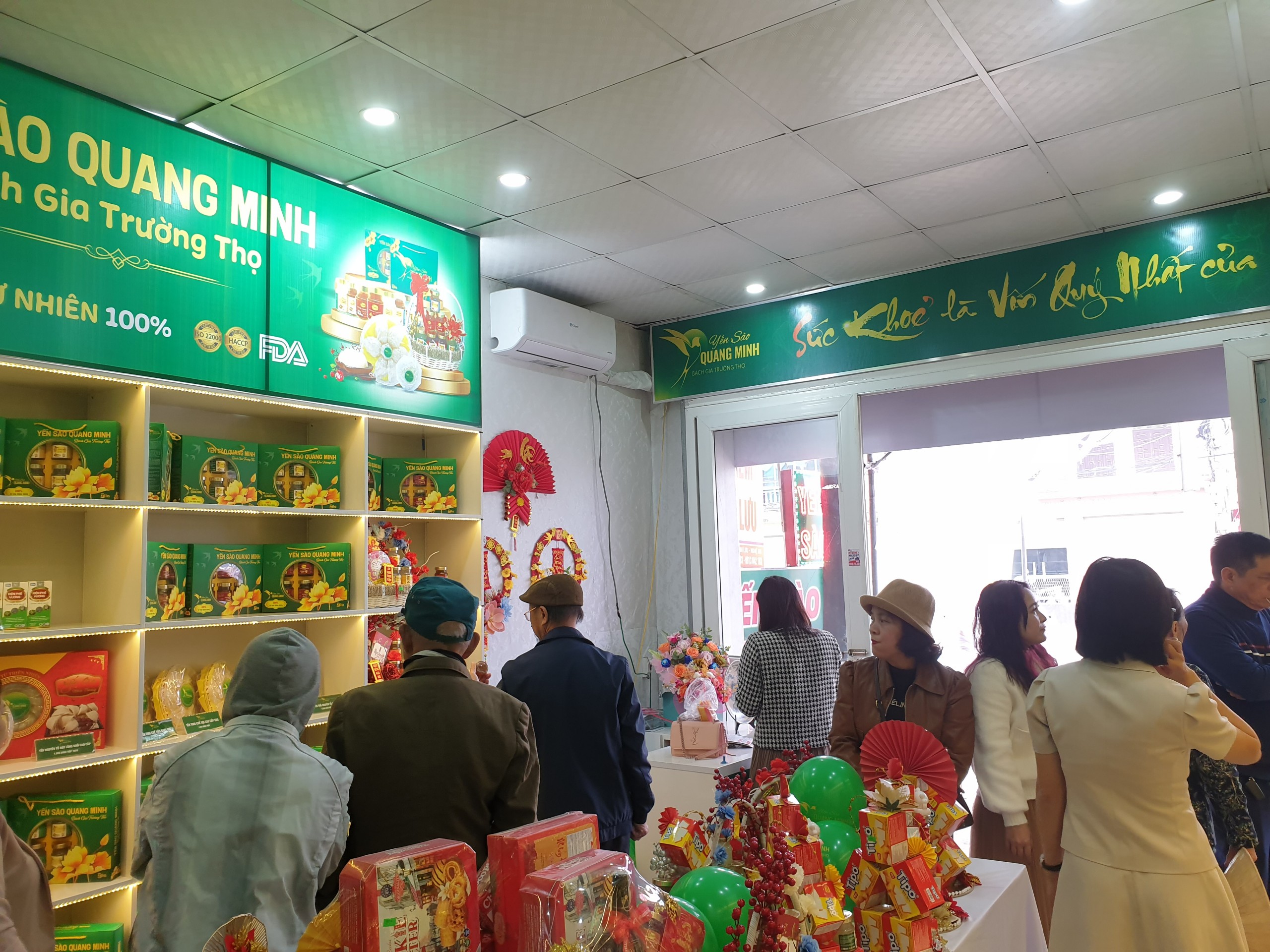 Khai Trương Showroom Yến Sào Quang Minh Tại Quỳnh Lưu Nghệ An