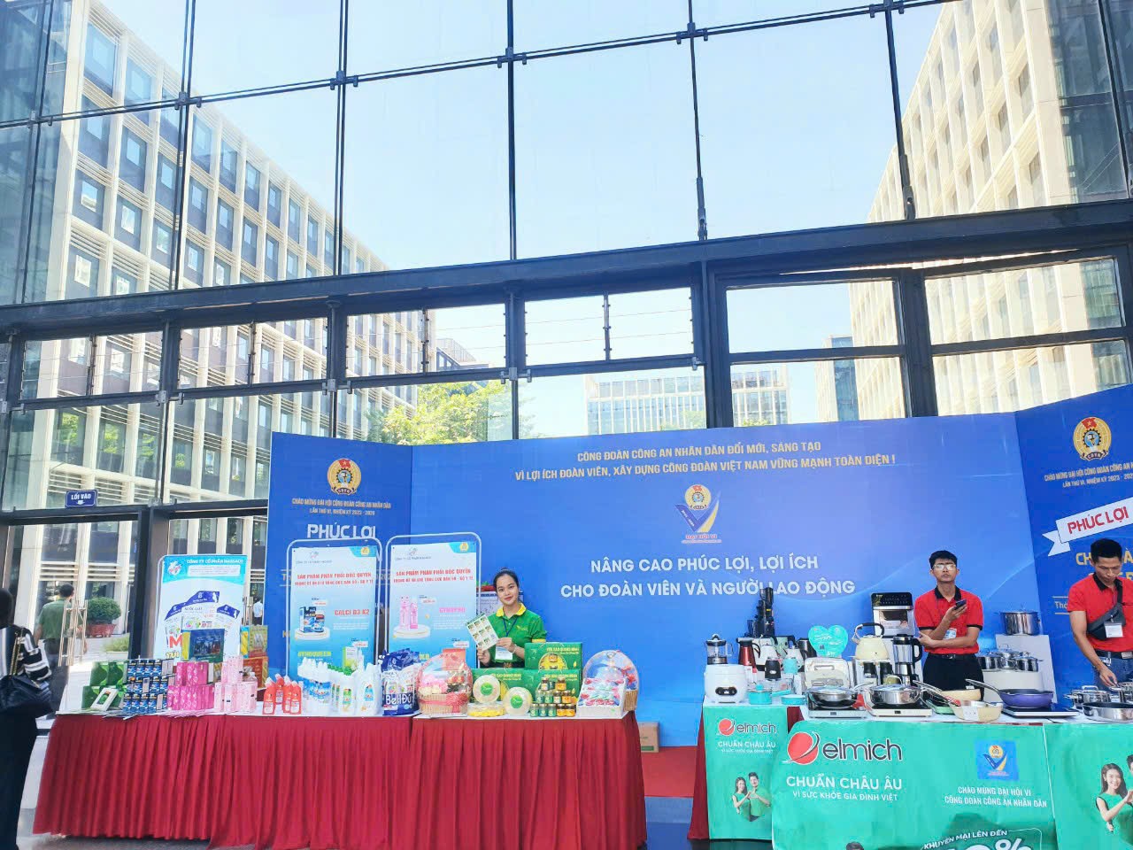 Yến Sào Quang Minh Tham Dự Đại Hội Công Đoàn Công An Nhân Dân Lần Thứ VI